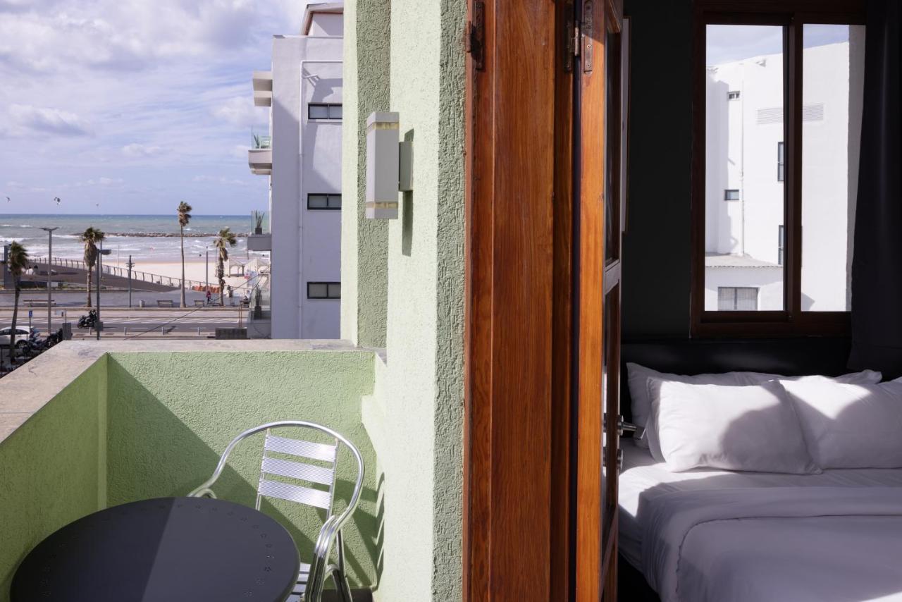 By Raphael Aparthotel 4*