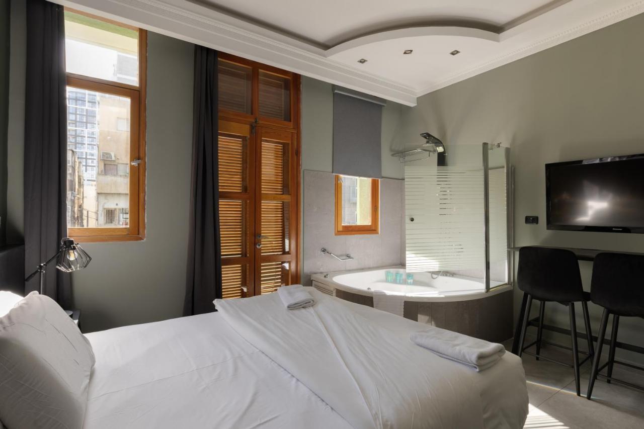By Raphael Aparthotel 4*